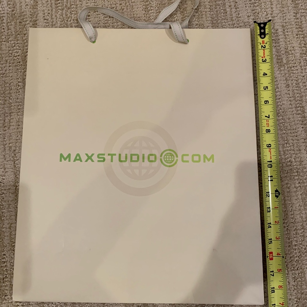 MaxStudio large gift bag - Picture 6 of 7